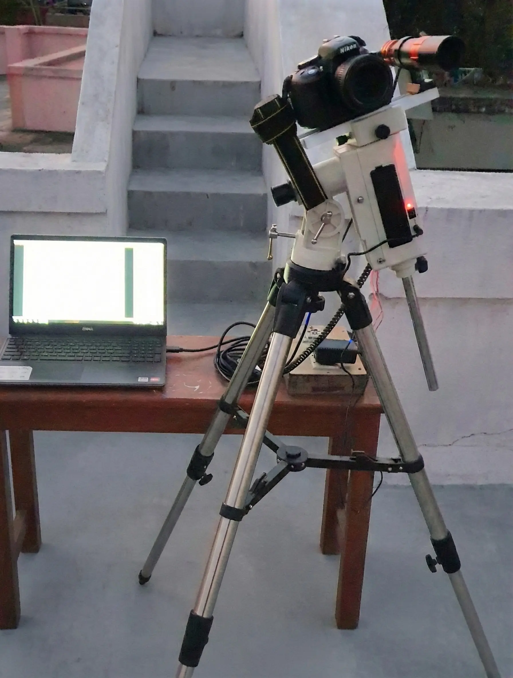 Early portable astrophotography setup with an iOptron SmartEQ Pro and Nikon D5300 DSLR